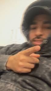 Can Ya Tell I Had Too Much Chocolate Ig ? #LoveisInTheAir #Comedy  #JonahMann #Single #ValentinesDay #SuckerForLove #HopelessRomantic #Funny  #LetMeNutOnYourButt