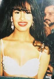 Introduction of new members in Selena Quintanilla's Legacy group