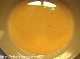 Preparer Un Beurre Clarifie Qu On Appelle Aussi Ghee Ou Ghi Dans La Cuisine Indienne Recette Par Chef Simon Beurre Clarifie Beurre Recette Recette