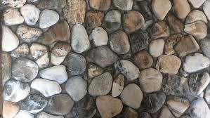 Keramik teras ini berwarna coklat dan putih, cukup kontras dengan sofa putih dan dinding beton. Inspirasi Dapur Cantik 2020 Keramik Lantai Teras Motif Batu Alam