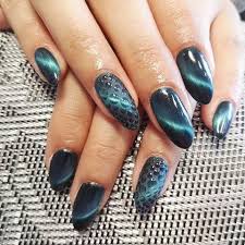 It made of healthy, environmental, friendly, no poisonous, pungent chemical materials. 30 Beautiful Cat Eye Nail Design For 2018 Beautybigbang