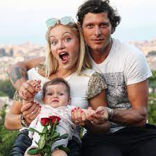 The fie has 150 national member federations and is based in lausanne, switzerland. Aldo Montano On Twitter Happy Family Time Baby Family Goodvibes Amazing Instagram Love Amor