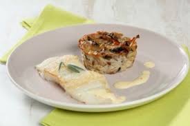 Recette De Filet De Fletan Roti Sauce Vin Blanc Et Gateau De Champignons Des Bois Filet De Fletan Fletan Fletan Recette