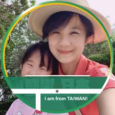 Athena Lin updated her profile picture.