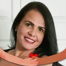 Lissette Negron's Instagram, Twitter & Facebook