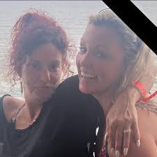 Amber Constantine's Instagram, Twitter & Facebook