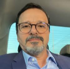 Dr. Nelson Araujo opiniões