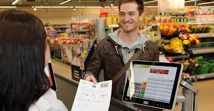 Der azubi osman ocakdan sitzt das erste mal an der kasse. Robo Advisor Und Digital Payment Wird 2017 Das Jahr Der Fintechs