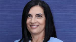 Más de la cuenta! Marta Eugenia Esquivel recibía casi ₡1,6 millones de más  en salario