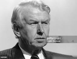 172 Conservative Party Peter Walker Photos & High Res Pictures