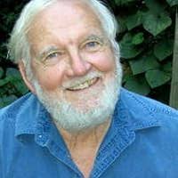 Dog of Discovery: A Newfoundland's Adventures with Lewis and Clark by  Laurence Pringle