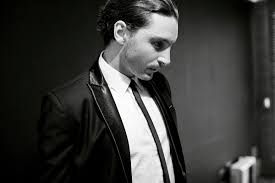 La noche de este domingo, mega emitió un nuevo capítulo de the covers, en donde uno de los ocho participantes sorprendió tanto al jurado, . Santiago Meneghello Startseite Facebook