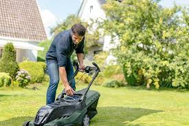 Flymo glider compact 330 ax hover lawnmower 33cm. Best Lawn Mowers For 2020 Under 250 Mirror Online