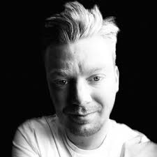 Grant Milne (@GrantCMilne)