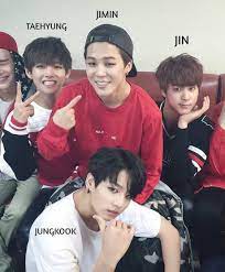 Visual dan kharisma personil bts tidak dapat dipungkiri, banyak kaum hawa mengidolakan mereka … 12 6 Mil Me Gusta 673 Comentarios Btsbts Jungkook ì ì êµ­ Junrgkook En Instagram Bias From Vocal Line Kizlar