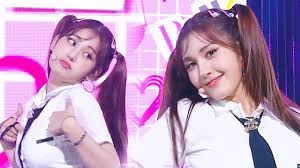 I think that the drop is not that great but it is. Jeon So Mi Birthday Sbs Inkigayo Ep 1009 Youtube