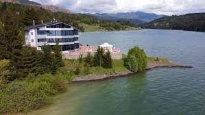 Va veti bucura de tot confortul de. Cazare Si Izolare Langa Lacul Colibita Vila Franceza Cazare Colibita Langa Lac