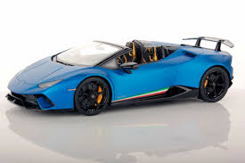 Blue lamborghini in barcelona spain. Lamborghini Huracan Performante Spyder 1 18 Mr Collection Models