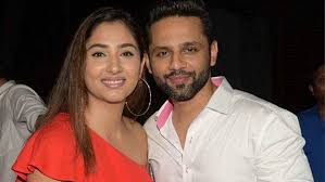 She is an indian actress and model and best known for her role as pankhuri in pyaar ka dard. Disha Parmar Has This To Say About Her Wedding With Bigg Boss 14 Contestant Rahul Vaidya Filmibeat