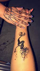 Incredibly beautiful linework seahorse tattoo design. Skeleton Hand Mermaid Seahorse Henna Henna Tattoo Henna Designs Hand Henna Tattoo Designs