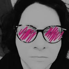 Iwona 📚🎧📸...mój🐶Bono...