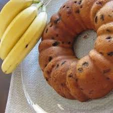 Mash until smooth, then set aside. Banana Raisin Cake This Cinnamon Accented Cake With Banana Raisins And Nuts Is Good For Year Round Entertaini Raisin Cake Sultana Cake Bread Recipes Sweet