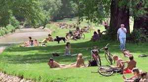 Freie kommerzielle nutzung kein bildnachweis nötig Der Englische Garten Wo Die Nackerten San Augsburger Allgemeine