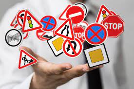 Украинский бизнес на время действия военного положения имеет возможность кредитоваться под 0%, также регулятивные документы для работы бизнеса будут максимально сокращены.