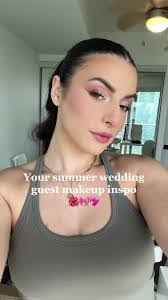 Samantha Violet's Instagram, Twitter & Facebook