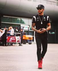 67 1 Mil Me Gusta 578 Comentarios Lewis Hamilton Lewishamilton En Instagram Chinesegp Shanghai Teamlh Rep Lewis Hamilton F1 Lewis Hamilton Hamilton