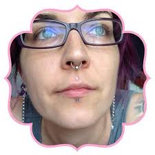 Melanie Audet's Instagram, Twitter & Facebook