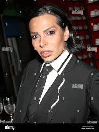 Jose Castelo's Instagram, Twitter & Facebook