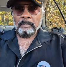 Kilmar Abrego Garcia, a Salvadoran immigrant who the Trump administration  admitted was mistakenly deported back to his home country, has been  returned to the U.S. to face human smuggling charges.  https://cbsn.ws/3SH0Mmn