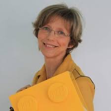 Mónica Mateo (@Monmateosan)