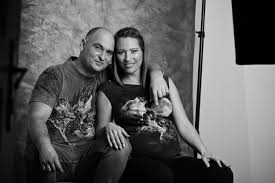 Gubás gabi kislányával a családbarát magazin vendége volt. Gubas Gabi Cord Blood Center Group
