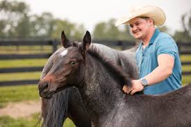 Most people won't support you until it's popular to support you. Keep  building anyway.” I saw that quote this morning and it h￼it me like a ton  of bricks. It is SO