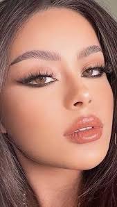 Tomorrow's Pantone arrives early. Today's judge is Sasha Orr.