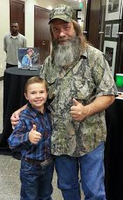 With Mountain Man From Duck Dynasty Www Jetjurgensmeyer Com Www Lastrightstheseries Com Www Facebook Com Jetjurgensmeyer Duck Commander Duck Dynasty Dynasty Tv