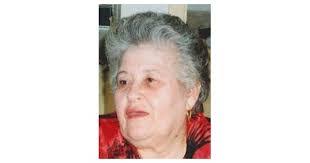 Linda Pineiro's Instagram, Twitter & Facebook