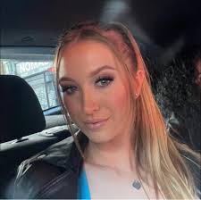 Heyy I'm looking for a mobile hairdresser to do my roots and cut my two  sons hair (youngest is 2) Any recommendations/hairdressers that can help be  much appreciated! 😊 Pic of my