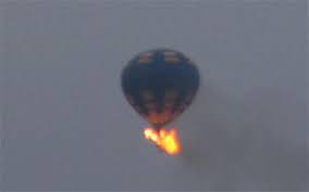 According to the federal unfortunately, 4 individuals died as a result of their wounds from the hot air balloon crash, the police department said in a tweet early saturday morning. Hot Air Balloon Crash Two Dead Search Continues For Third Victim