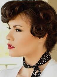 Pull out some hair at the front to frame your face and to create some fringe action to your style. Rolls For Short Haircut Pin Up Hairstyles Askhairstyles