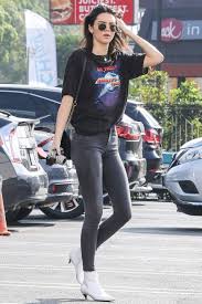 The geospatial information authority of japan (gsi) is the national organization that conducts basic survey and mapping and instructs related organizations to clarify the conditions of land in japan and. Hbz Best Looks Kendall Jenner Akm Gsi