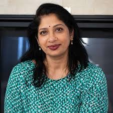 Ieisha Smith's Instagram, Twitter & Facebook