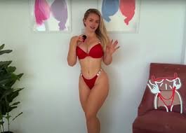 Petite Elli - Free pics, galleries & more at Babepedia