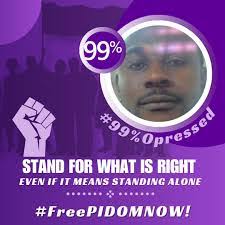 Victoria Amos's Instagram, Twitter & Facebook