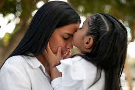 Evento de Dia das Mães acontece nesta sexta (12), no Centro Esportivo Armando  Cunha