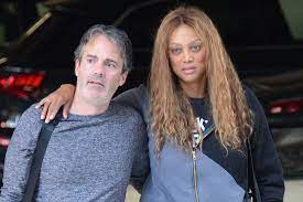 Crushed tara banks sean inside out. Tyra Banks And New Boyfriend Louis Belanger Martin Are Getting Serious