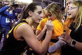 Caitlin Clark expected to push Fever, WNBA to new heights – Indianapolis  Business Journal