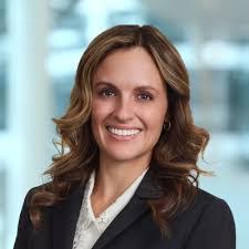 Lori Low's Instagram, Twitter & Facebook